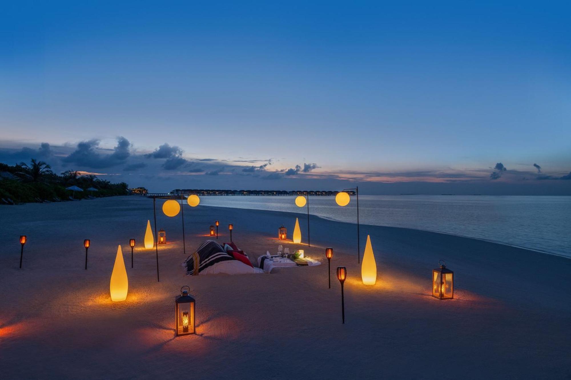 Le Meridien Maldives Resort & Spa Lhaviyani Atoll Exterior photo